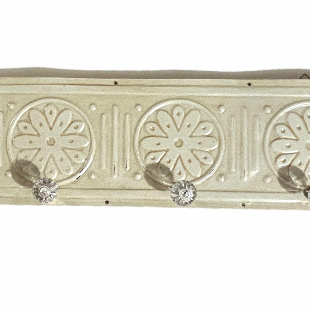 Vintage Style Embossed Antique White Metal Wall Rack Glass Knob Hangers. 24” - Picture 4 of 8